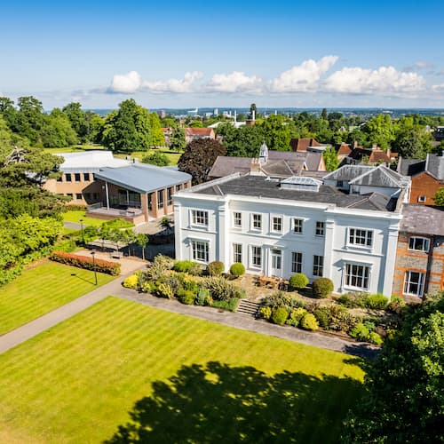 Leighton Park School